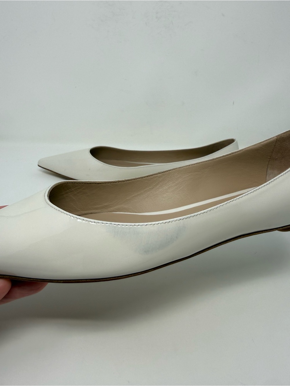New Stuart Weitzman Emilia Pointed Toe Flat Cream Patent Sz 7.5 - Picture 7 of 16